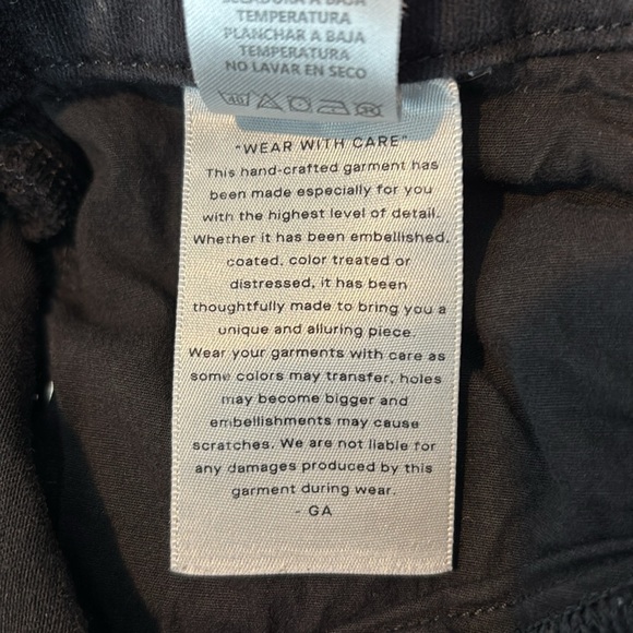 Good American Good Legs Skinny Jeans Women’s Size 8 in Black - Picture 7 of 12